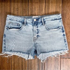 Frame Le Grand Garçon Shorts 28 Frey Hem Distressed Ripped Light Wash Jean Short